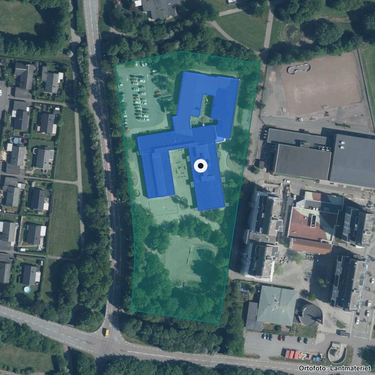 Flygbild över Rydebäcksskolan, ortofoto från Lantmäteriet