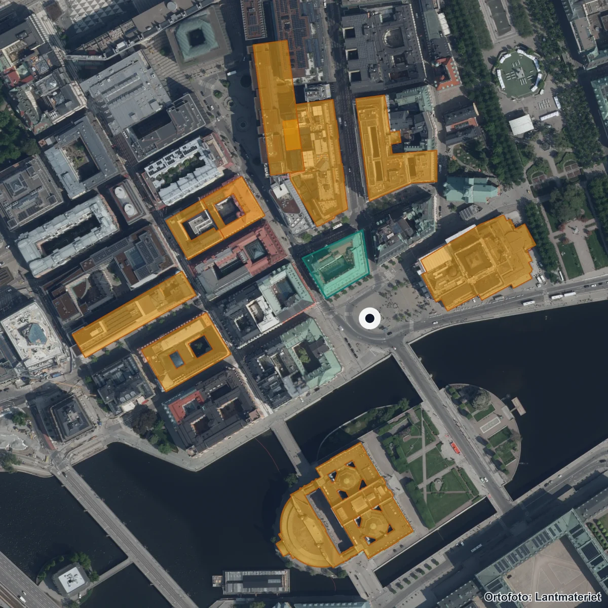 Flygbild över Språkcentrum, ortofoto från Lantmäteriet