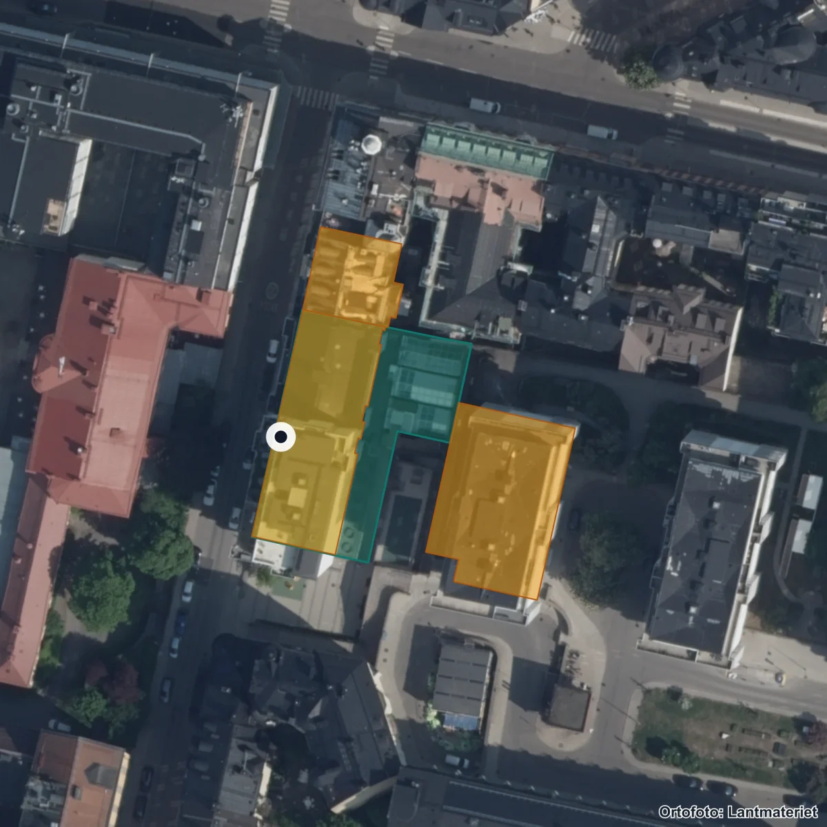 Flygbild över Kungsholmens friskola, ortofoto från Lantmäteriet