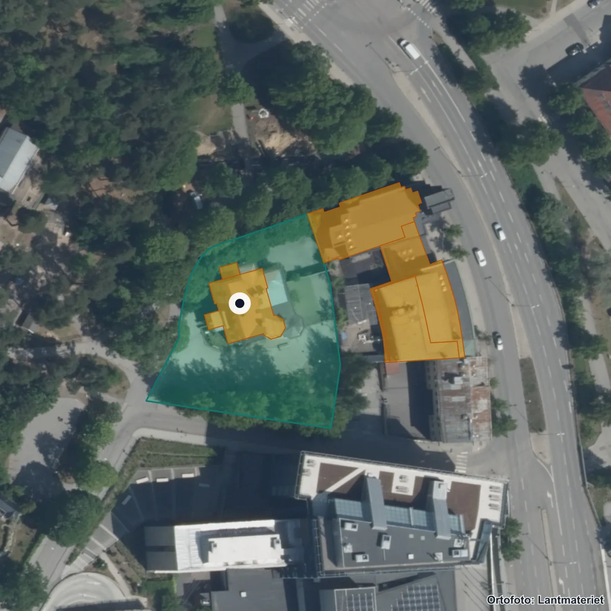 Flygbild över Lilla Parkskolan, ortofoto från Lantmäteriet