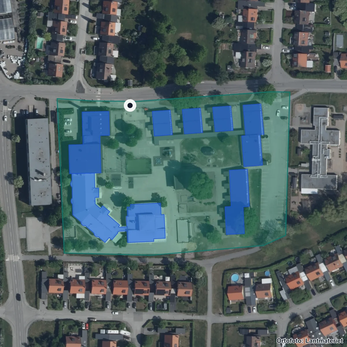 Flygbild över Ellagårdsskolan, ortofoto från Lantmäteriet