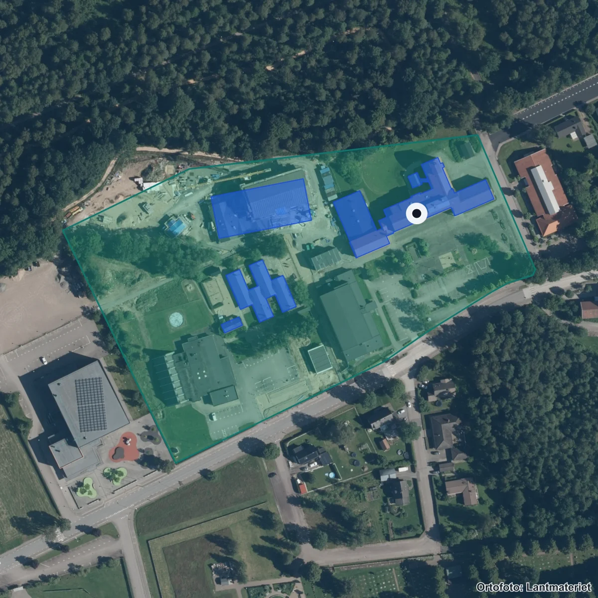 Flygbild över Kungsskolan, ortofoto från Lantmäteriet