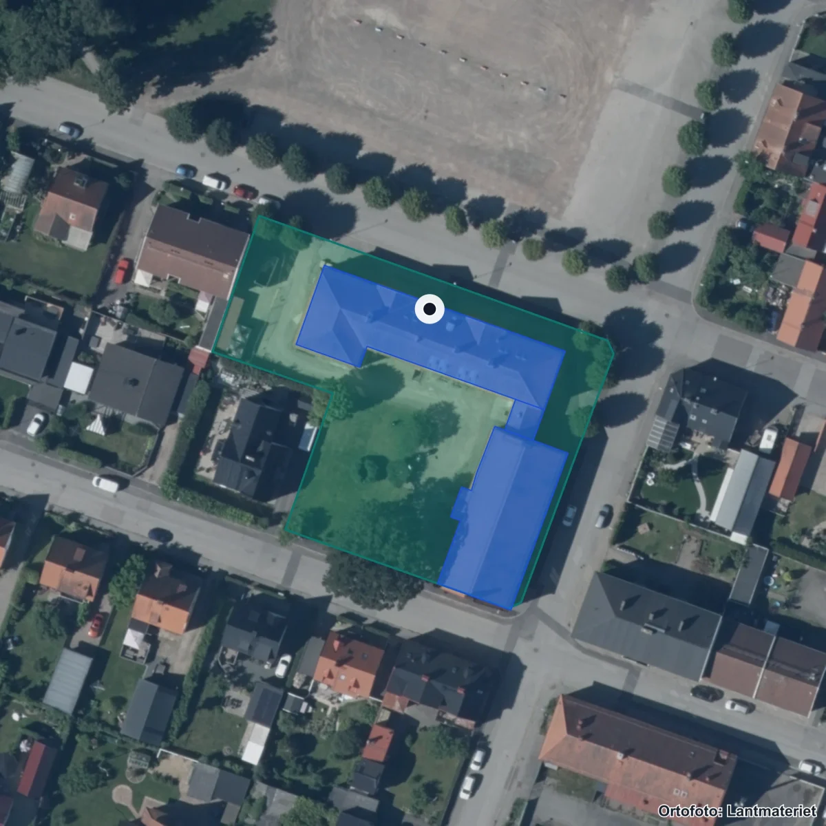 Flygbild över Hörby Lärcenter, ortofoto från Lantmäteriet