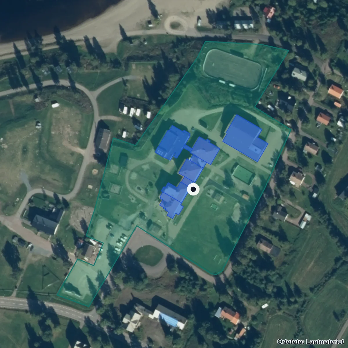 Flygbild över Buskoviusskolan, ortofoto från Lantmäteriet