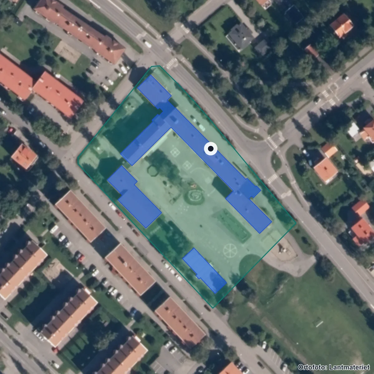 Flygbild över Fagervallsskolan, ortofoto från Lantmäteriet