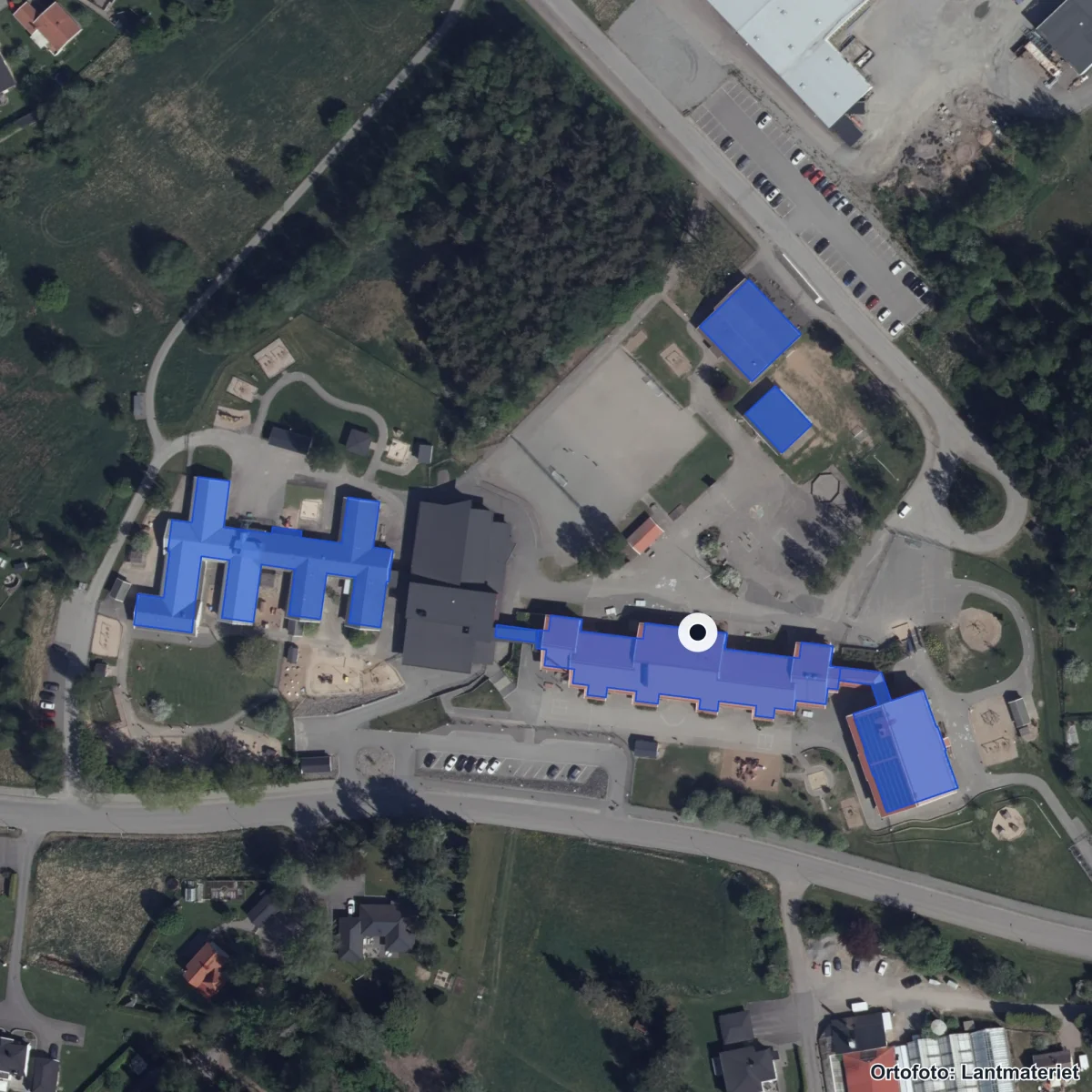 Flygbild över Horsbyskolan F-3, ortofoto från Lantmäteriet