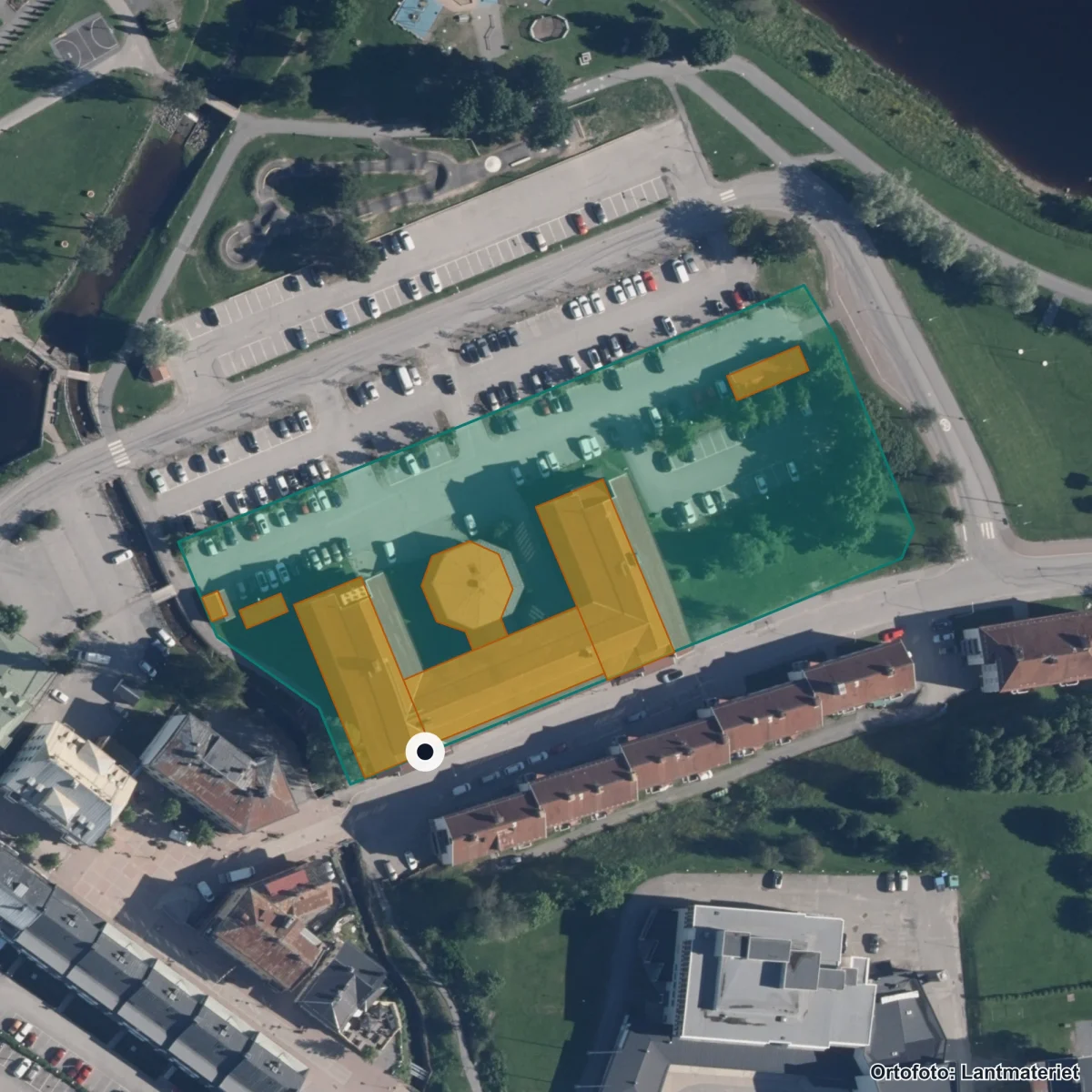 Flygbild över Centrala elevhälsan, ortofoto från Lantmäteriet