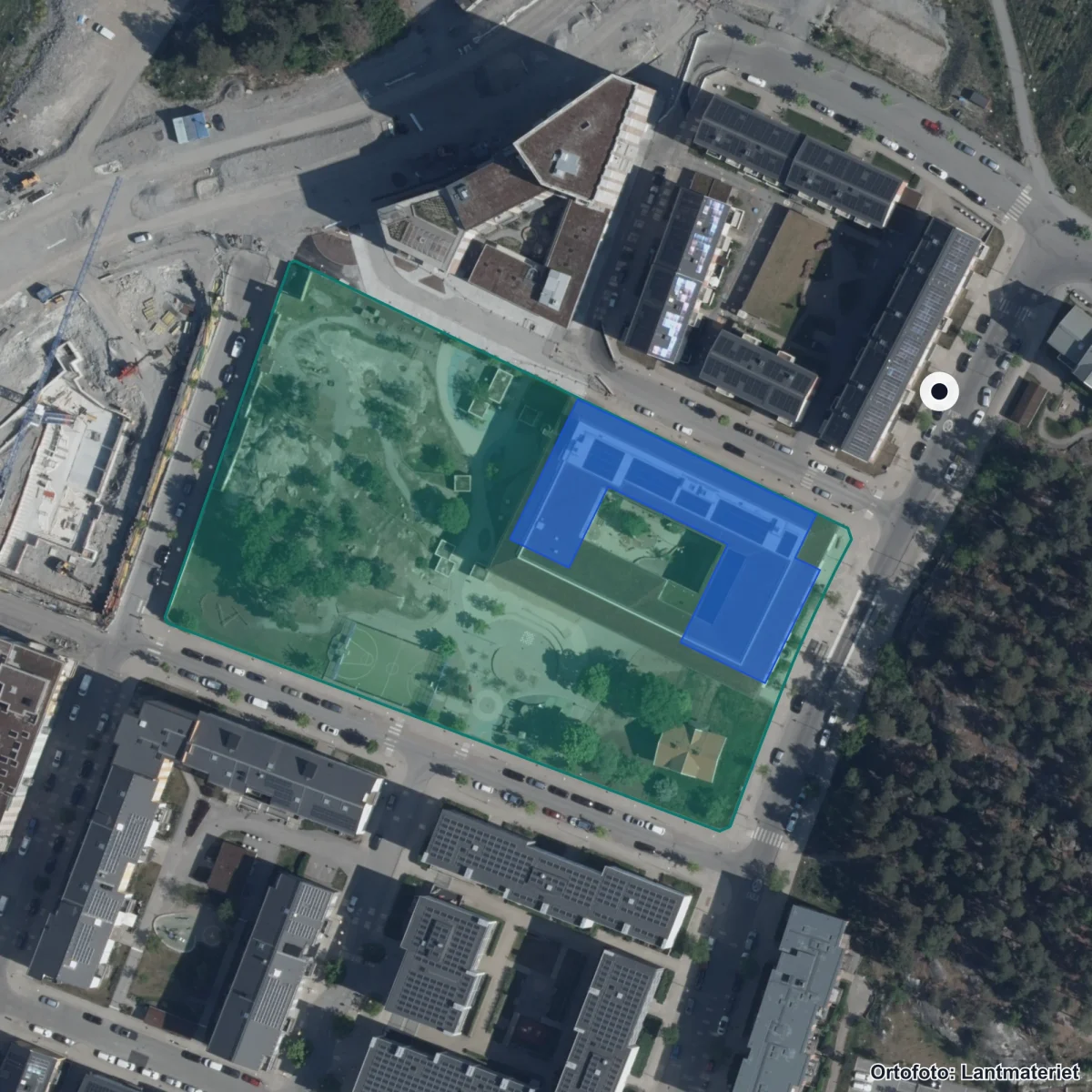 Flygbild över Kymlingeskolan, ortofoto från Lantmäteriet