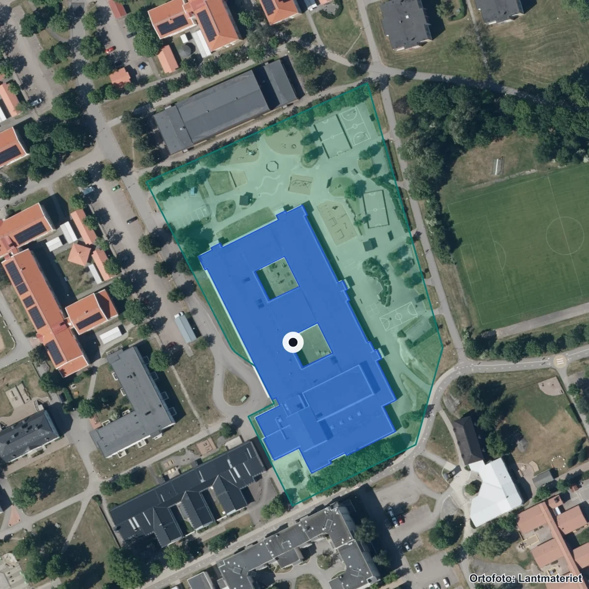 Flygbild över Nya Rydsskolan, ortofoto från Lantmäteriet