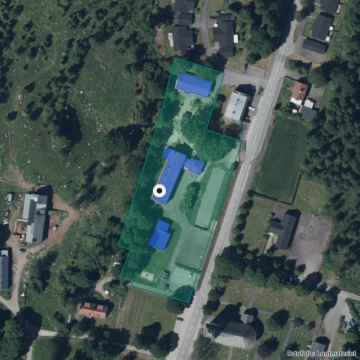 Flygbild över Gällaryds skola, ortofoto från Lantmäteriet