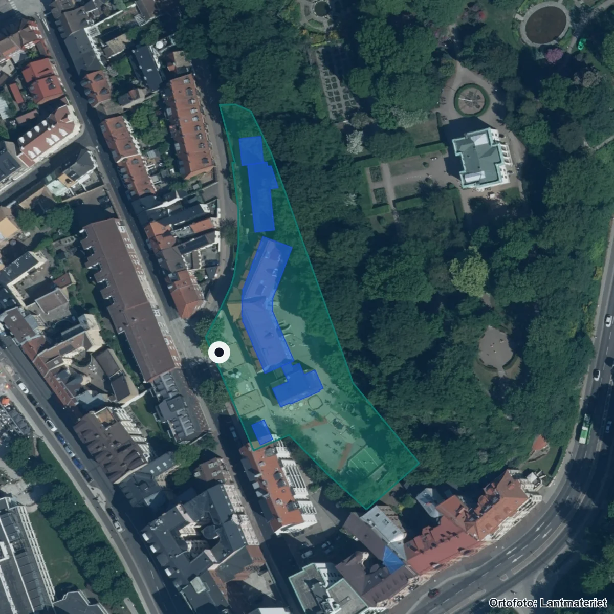 Flygbild över S:t Jörgens skola, ortofoto från Lantmäteriet