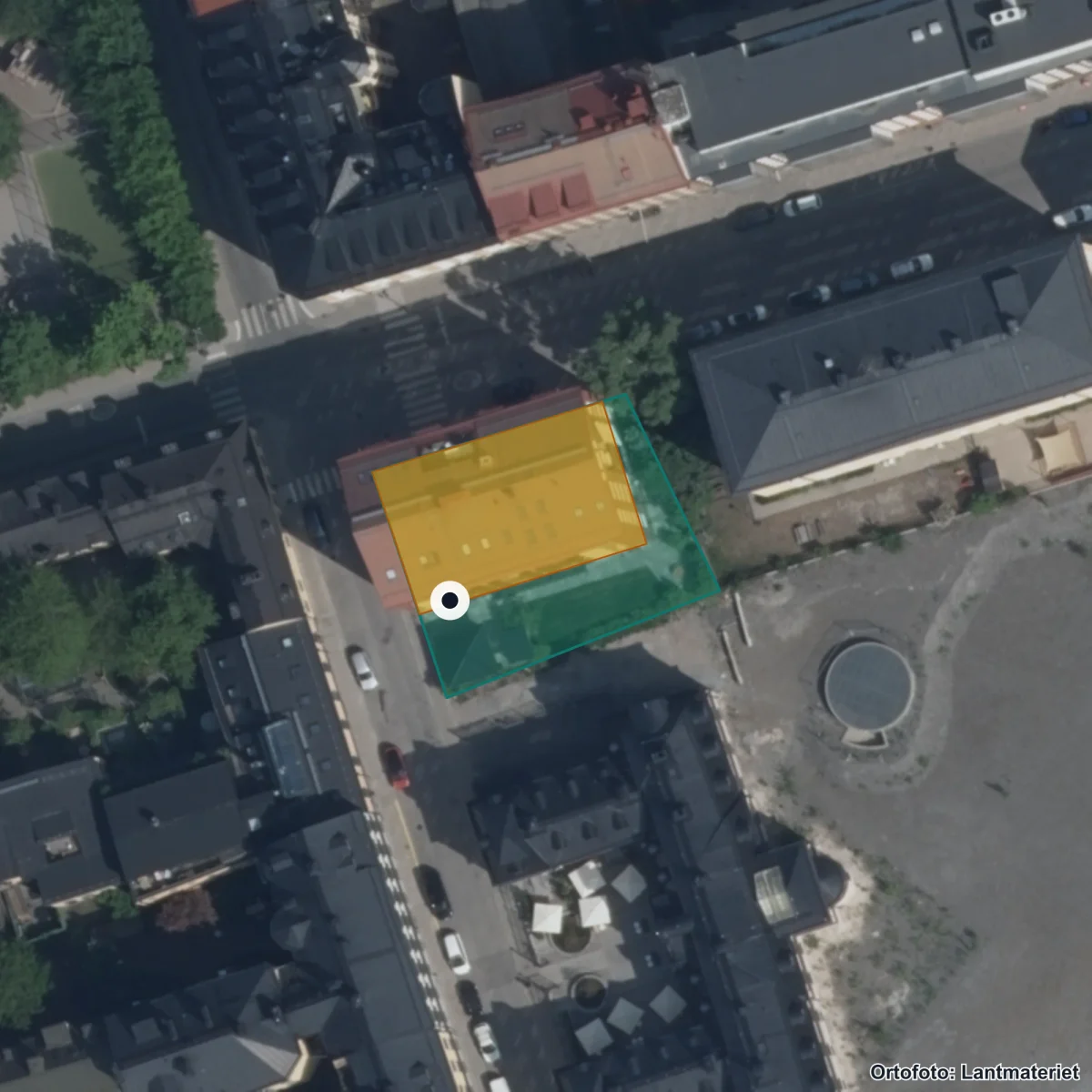 Flygbild över Magelungens Grundskola Södermalm, ortofoto från Lantmäteriet