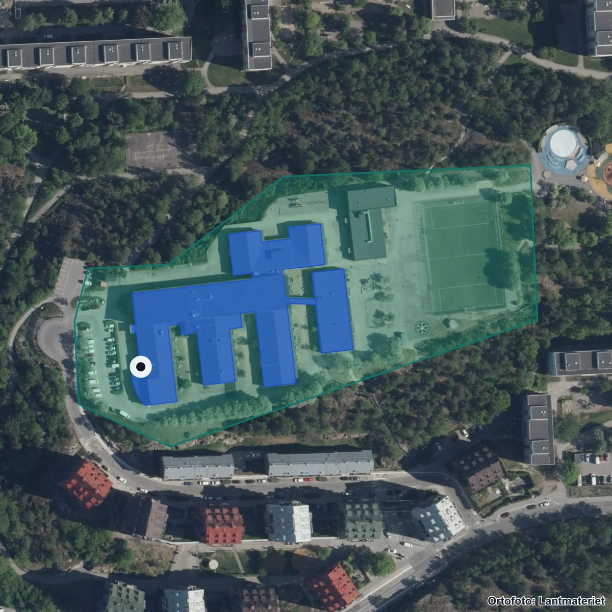 Flygbild över Grindtorpsskolan, ortofoto från Lantmäteriet