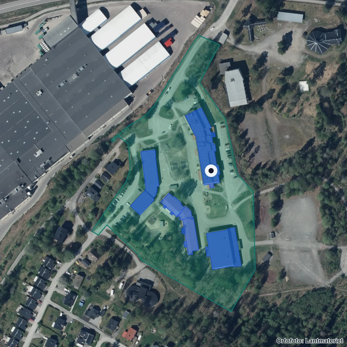 Flygbild över Parkskolan, ortofoto från Lantmäteriet