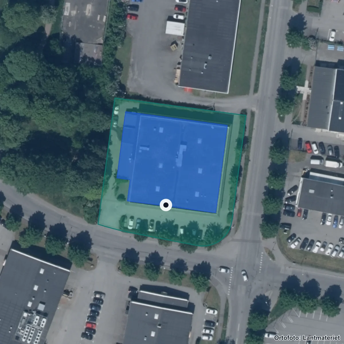Flygbild över Praktiska Gymnasiet Malmö Limhamn, ortofoto från Lantmäteriet