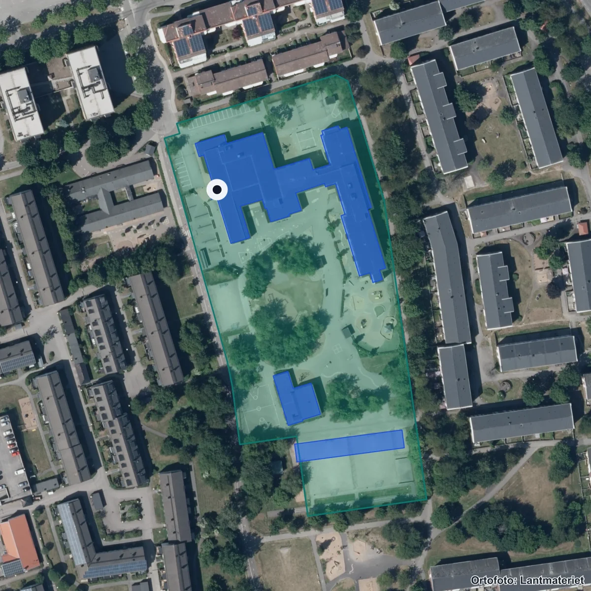 Flygbild över Nygårdsskolan, ortofoto från Lantmäteriet