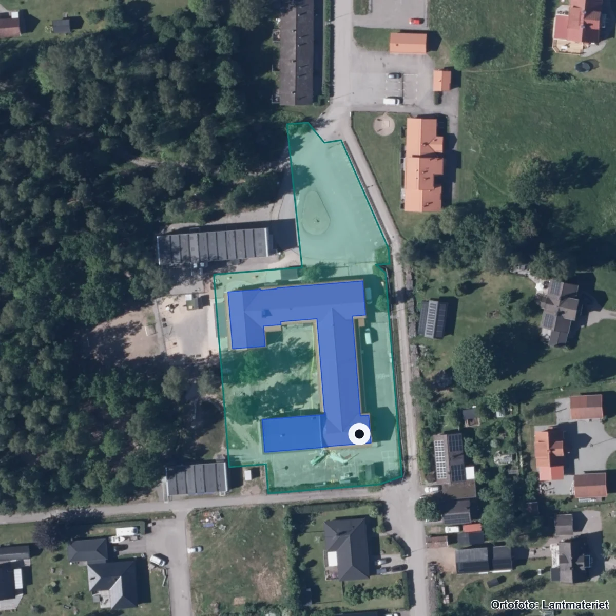 Flygbild över Åby skola, ortofoto från Lantmäteriet
