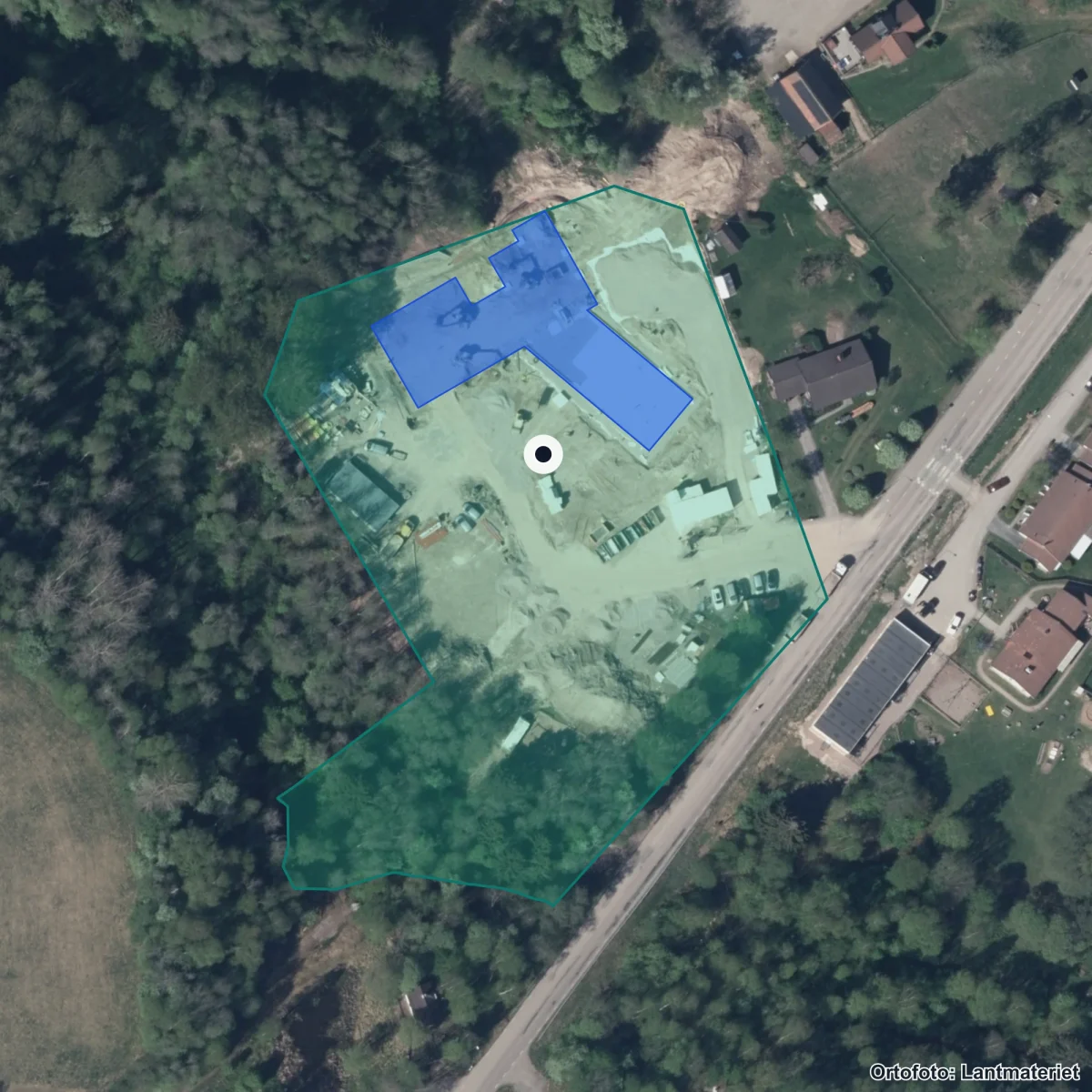 Flygbild över Bäsna skola, ortofoto från Lantmäteriet