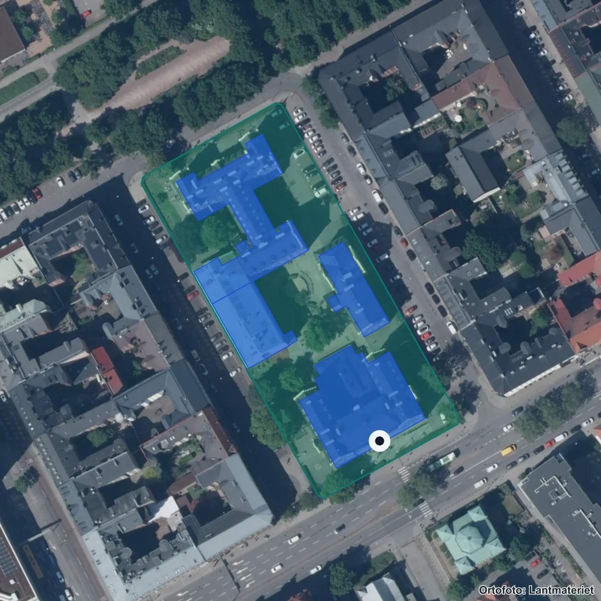 Flygbild över Pauliskolan, ortofoto från Lantmäteriet