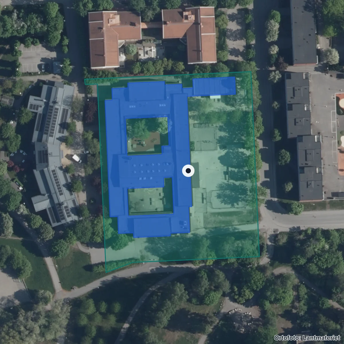Flygbild över Vittra Jakobsberg, ortofoto från Lantmäteriet