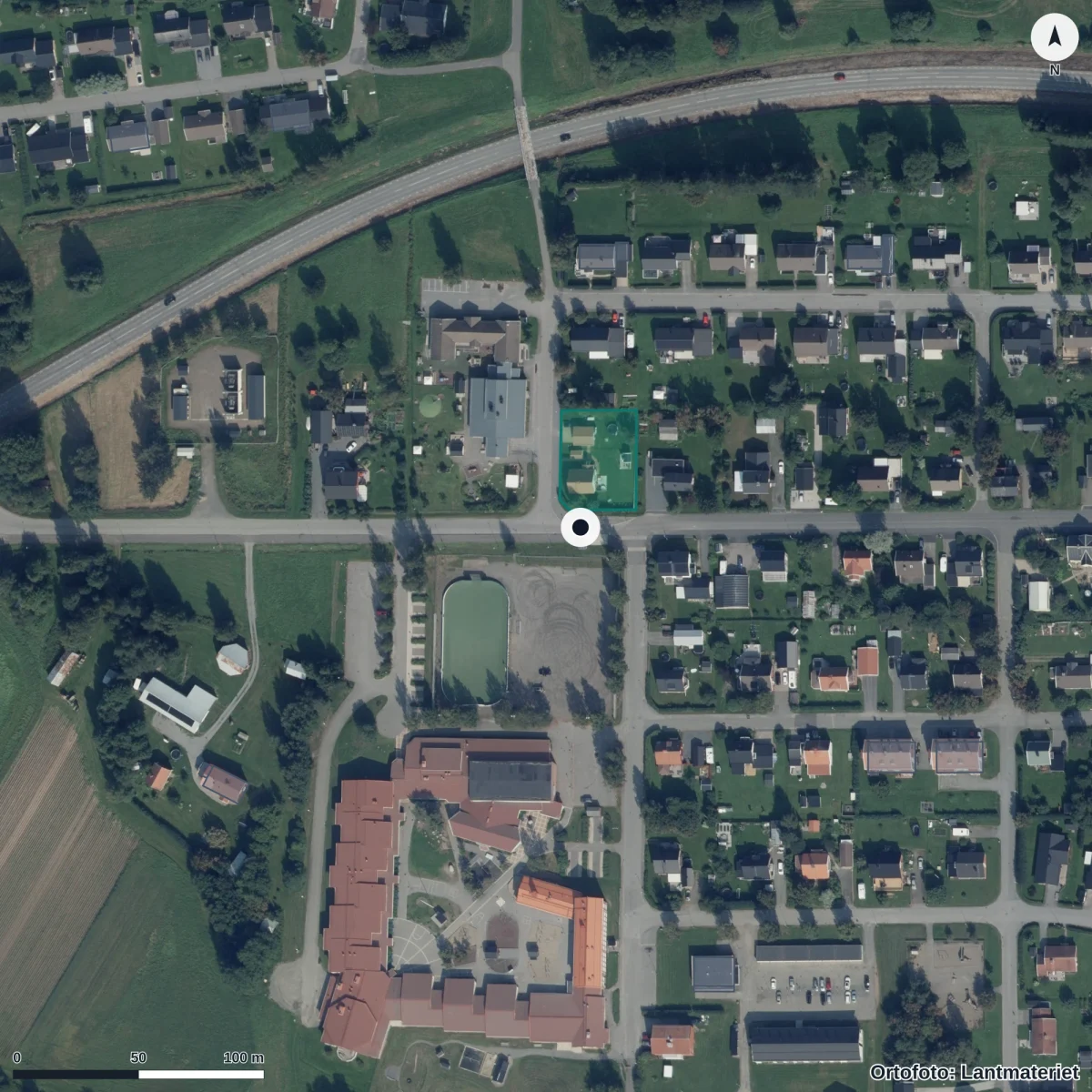 Flygbild över Kågeskolan, ortofoto från Lantmäteriet