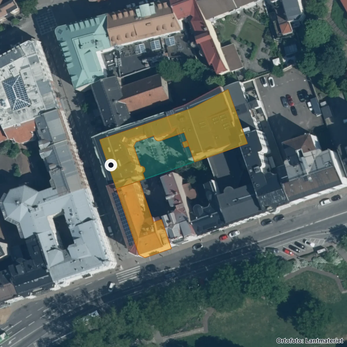 Flygbild över LBS Kreativa Gymnasiet Helsingborg, ortofoto från Lantmäteriet