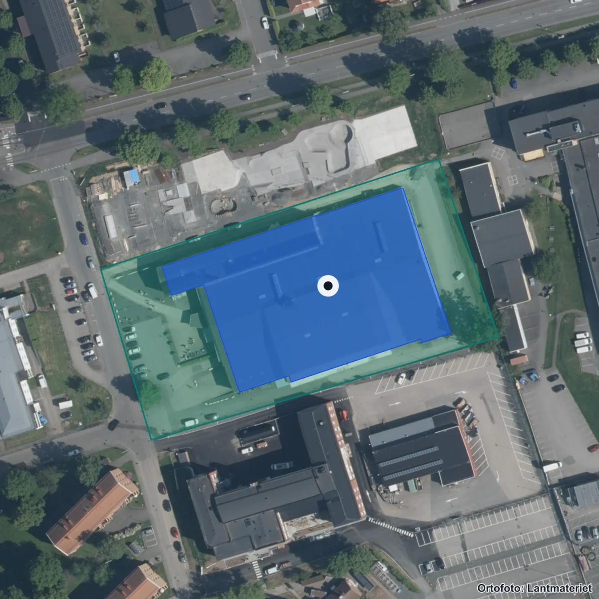 Flygbild över Magelungens Gymnasium Jönköping, ortofoto från Lantmäteriet