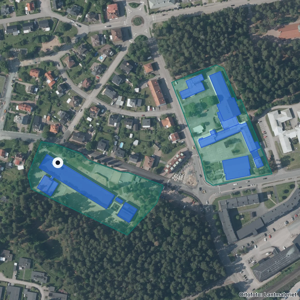 Flygbild över Hubbarpsskolan, ortofoto från Lantmäteriet