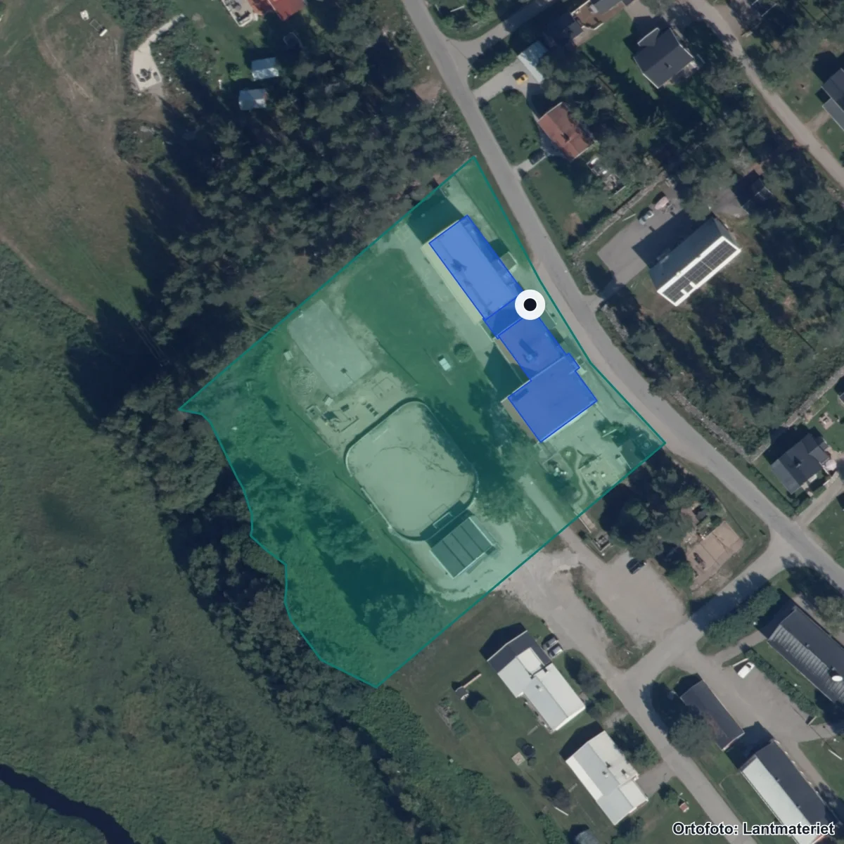 Flygbild över Jävre skola, ortofoto från Lantmäteriet
