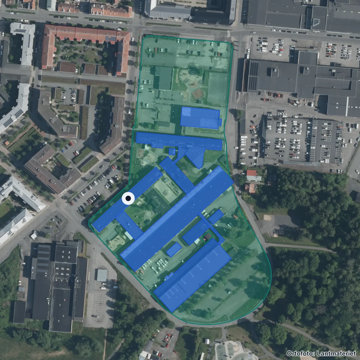 Flygbild över Kålgårdsskolan, ortofoto från Lantmäteriet
