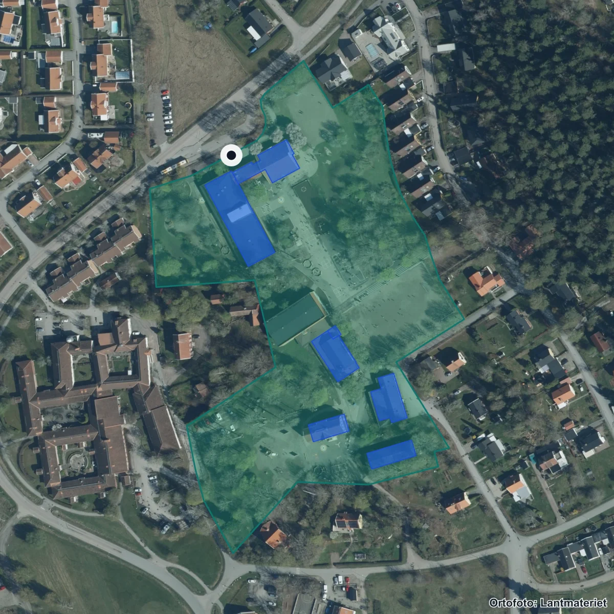 Flygbild över Jumkils skola, ortofoto från Lantmäteriet