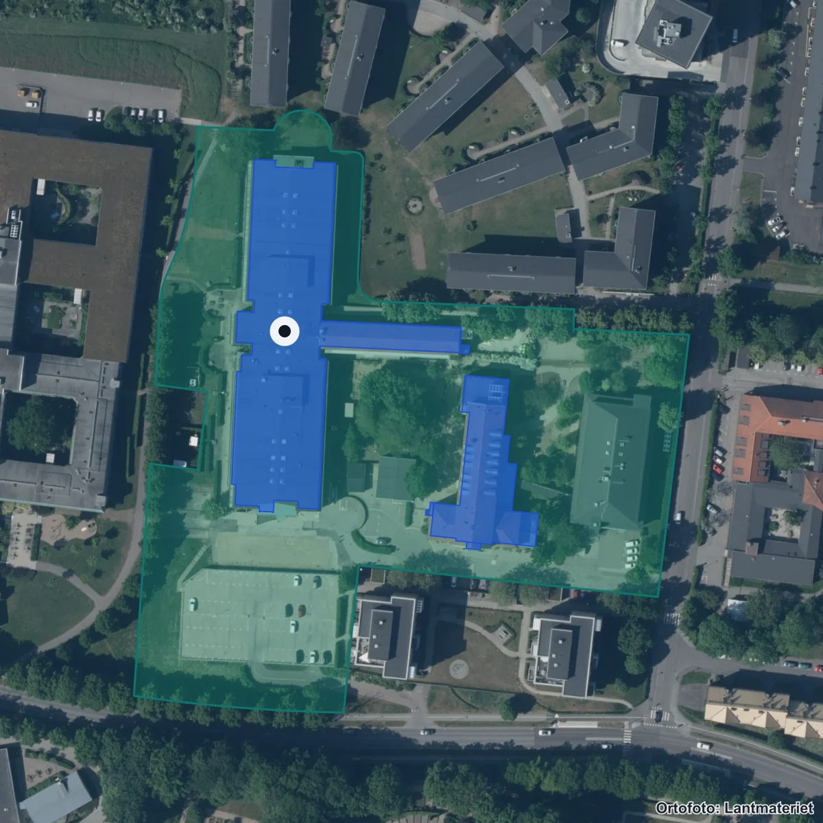 Flygbild över Stiftelsen BMSL, ortofoto från Lantmäteriet