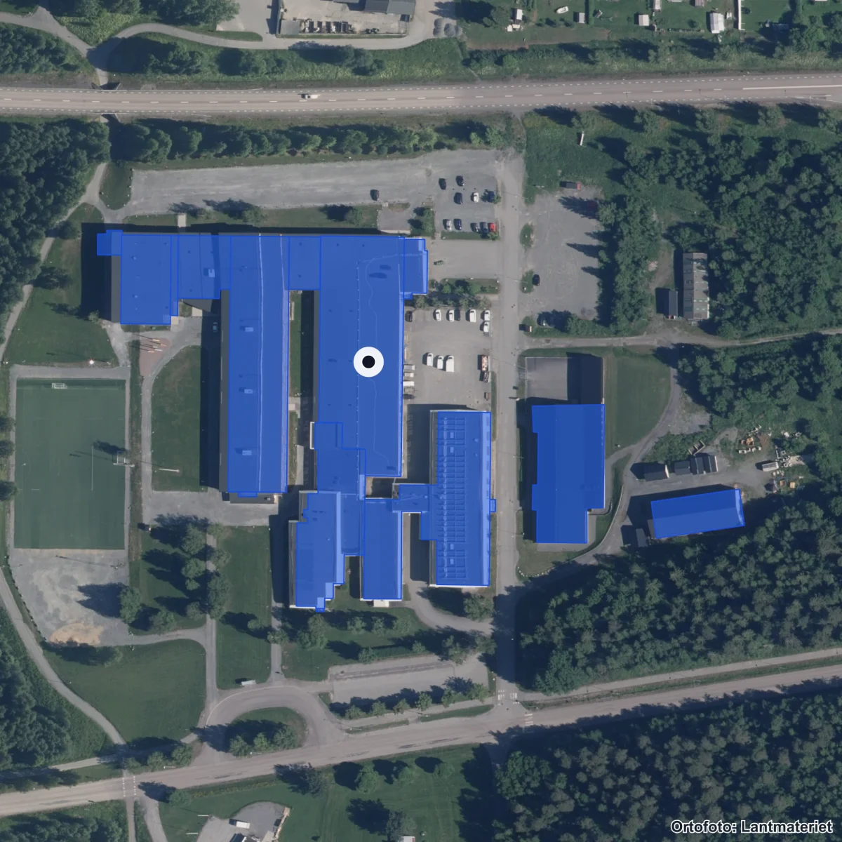 Flygbild över Sollefteå gymnasium, ortofoto från Lantmäteriet