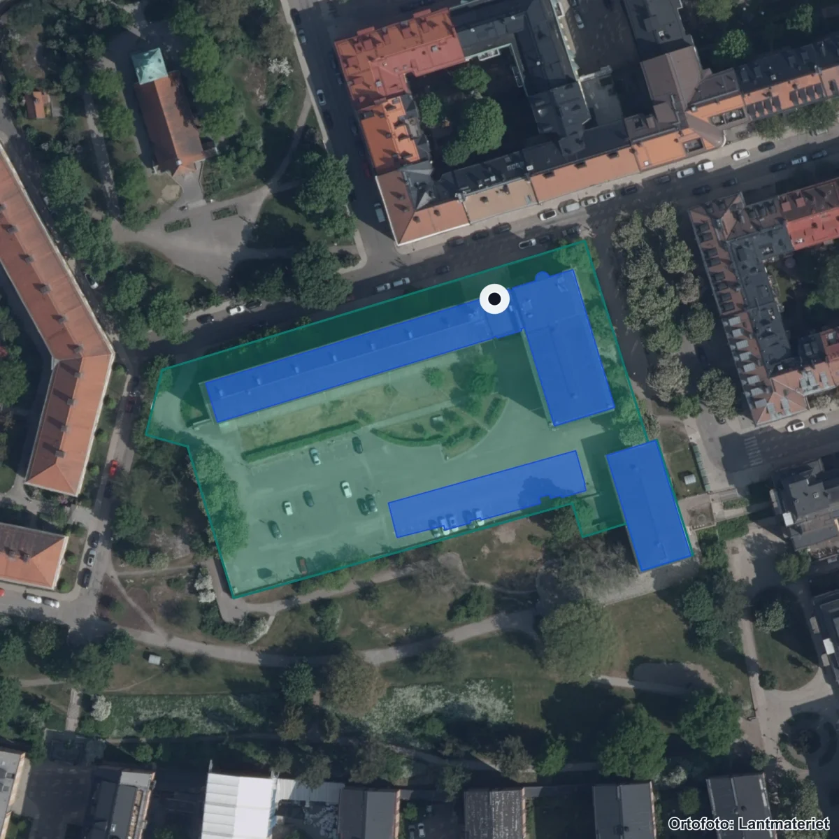 Flygbild över Internationella Engelska Gymnasiet Södermalm, ortofoto från Lantmäteriet