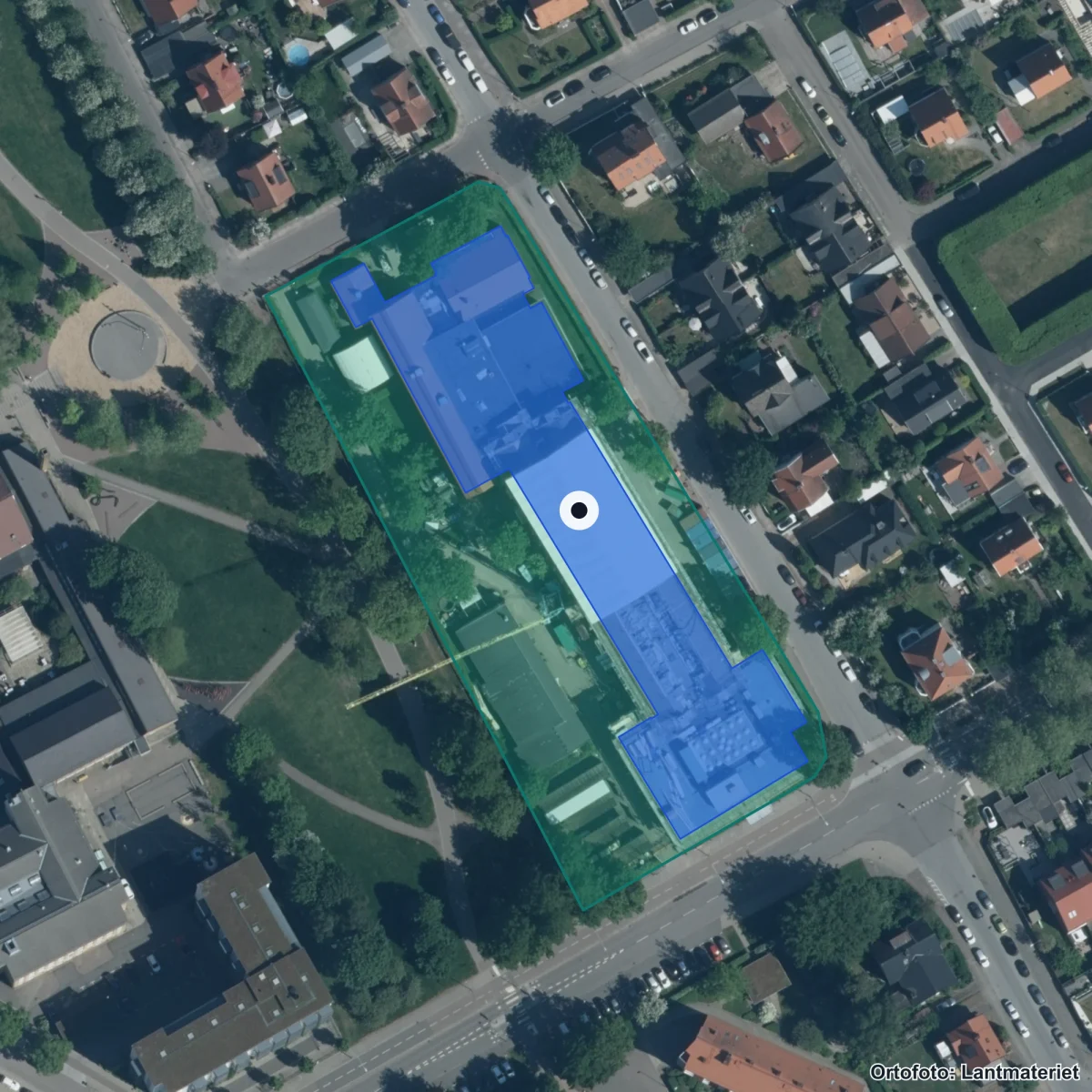 Flygbild över Tycho Braheskolan, ortofoto från Lantmäteriet