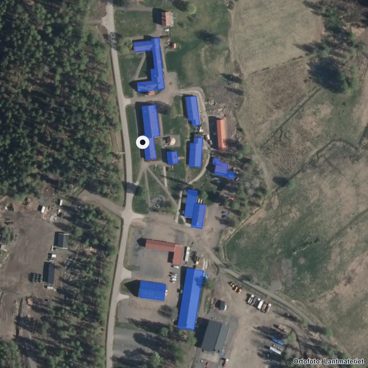 Flygbild över Sunne Gymnasieskola/Södra Viken, ortofoto från Lantmäteriet