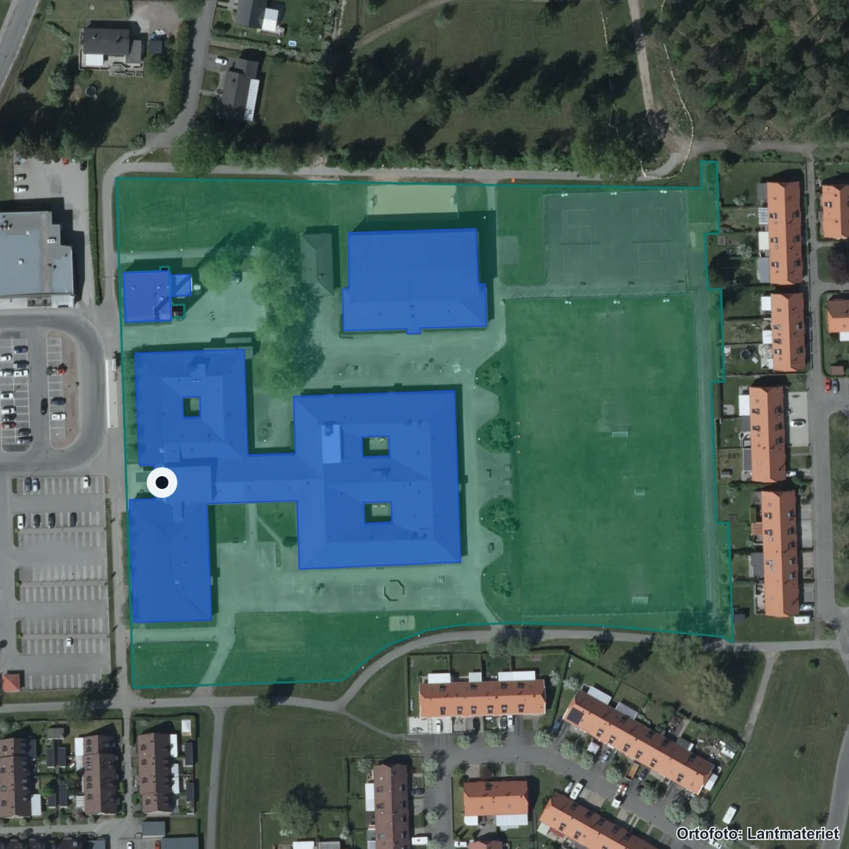 Flygbild över Stöpenskolan, ortofoto från Lantmäteriet