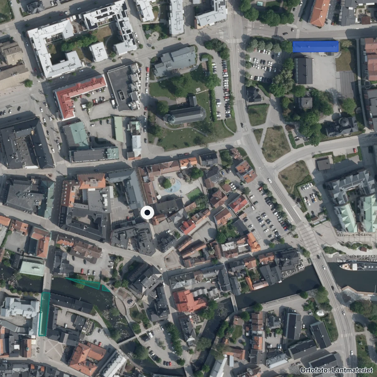 Flygbild över Freinetskolan Hugin, ortofoto från Lantmäteriet