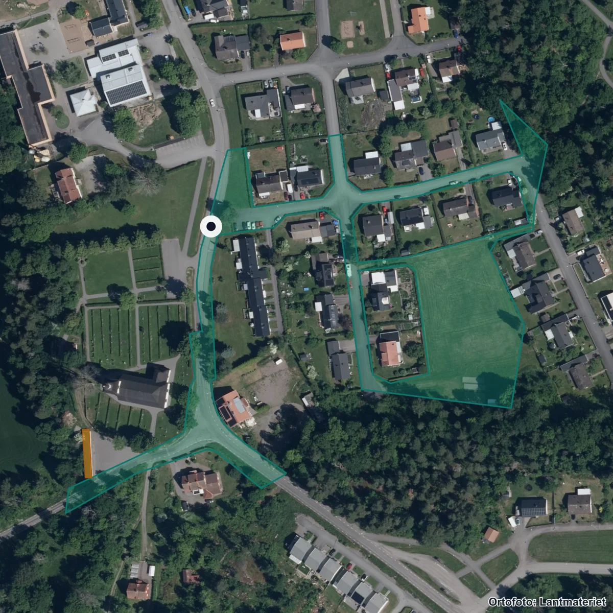 Flygbild över Grebo skola, ortofoto från Lantmäteriet