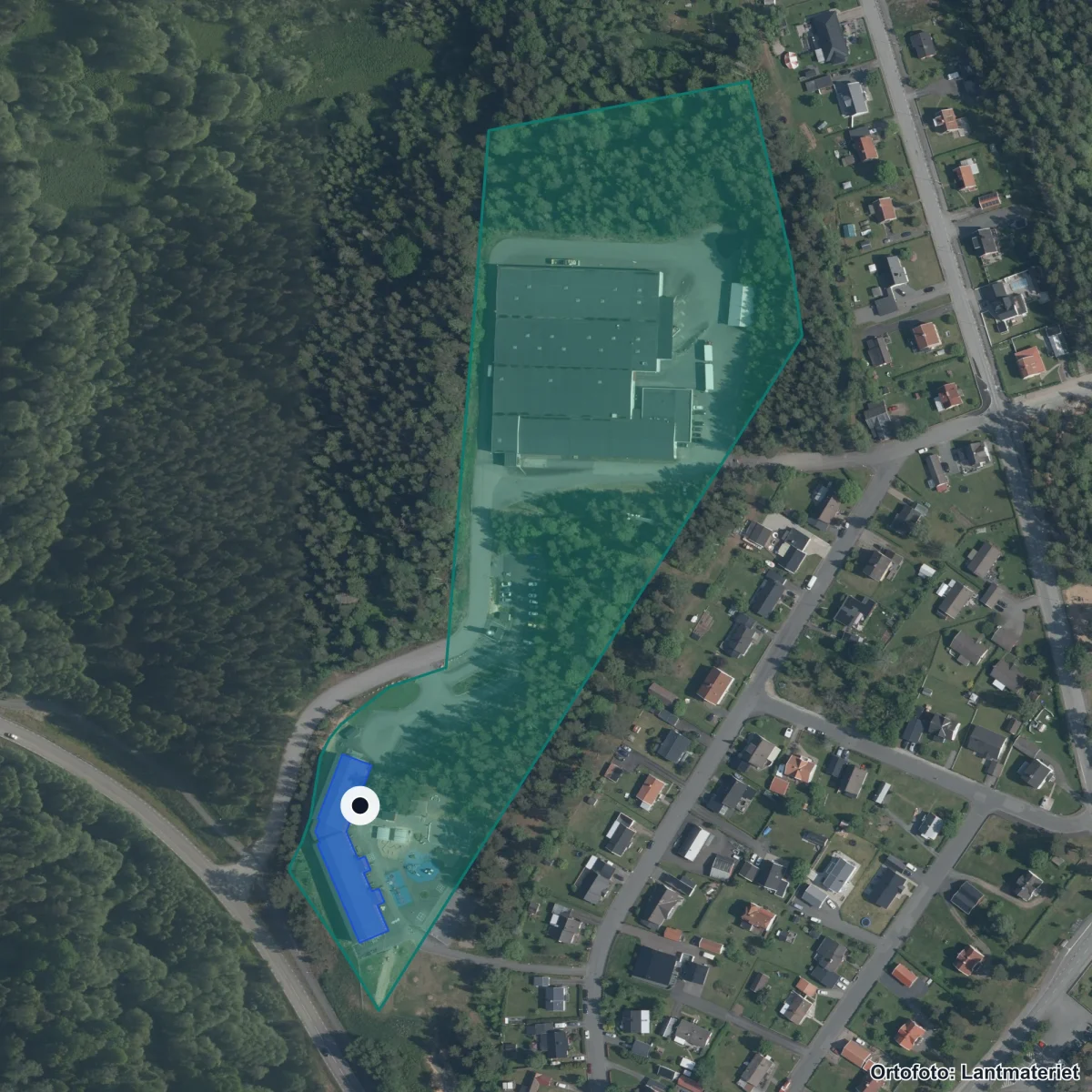 Flygbild över Götafors skola, ortofoto från Lantmäteriet