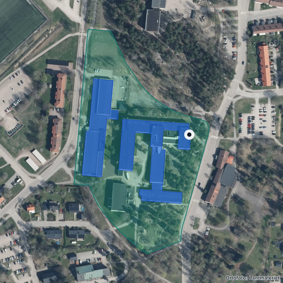 Flygbild över Parkskolan, ortofoto från Lantmäteriet