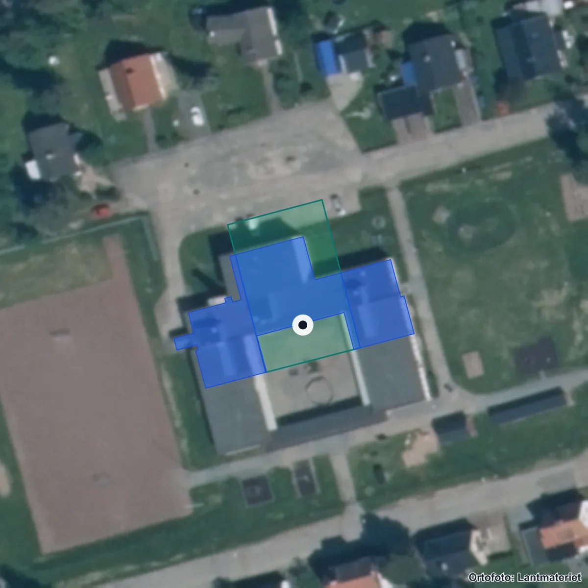 Flygbild över Parkskolan, ortofoto från Lantmäteriet