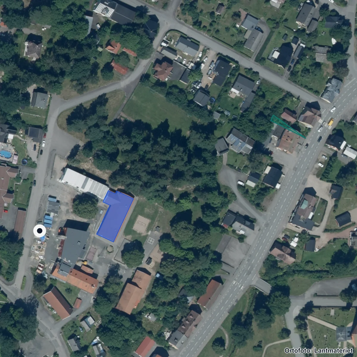 Flygbild över Glimåkraskolan, ortofoto från Lantmäteriet