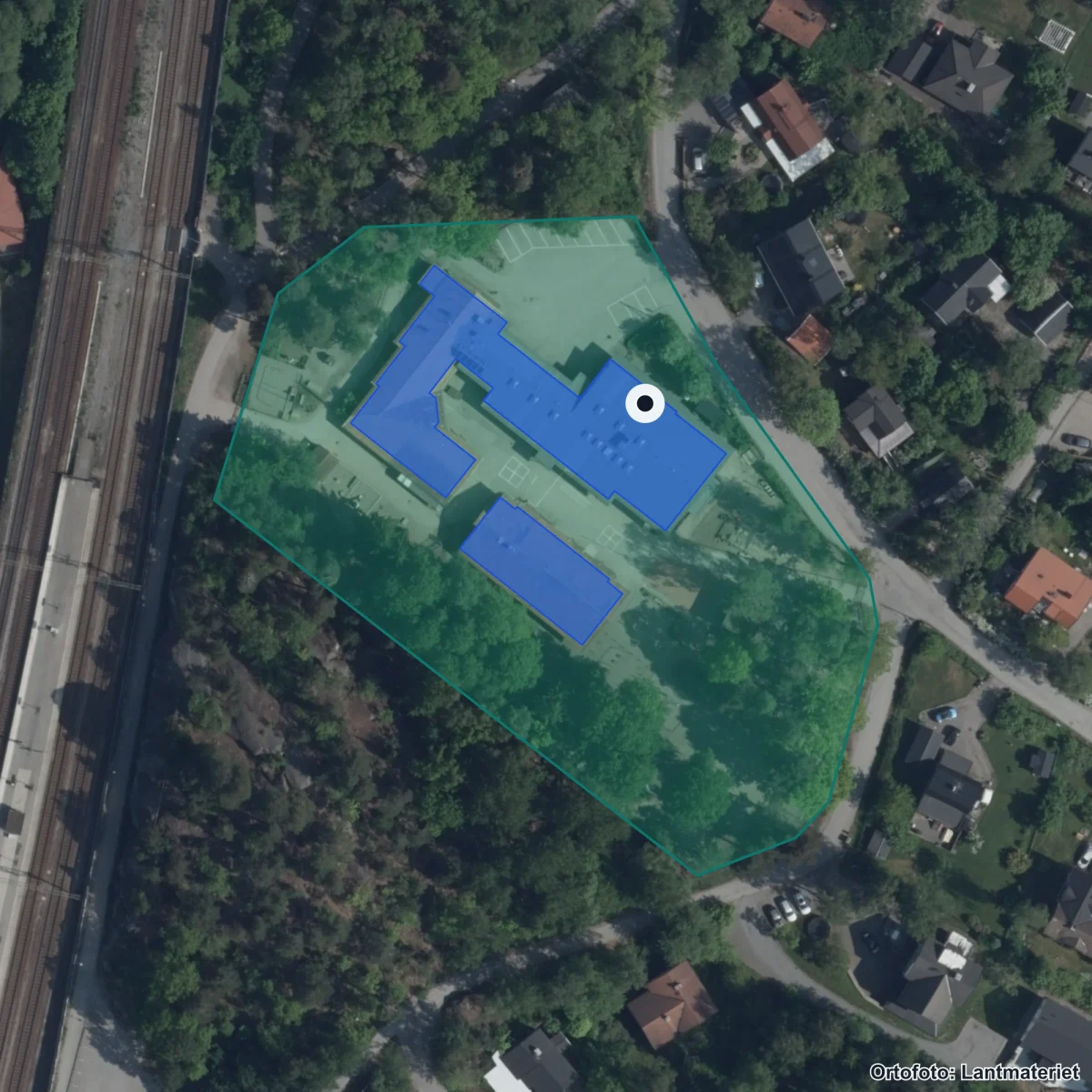 Flygbild över Kräpplaskolan, ortofoto från Lantmäteriet
