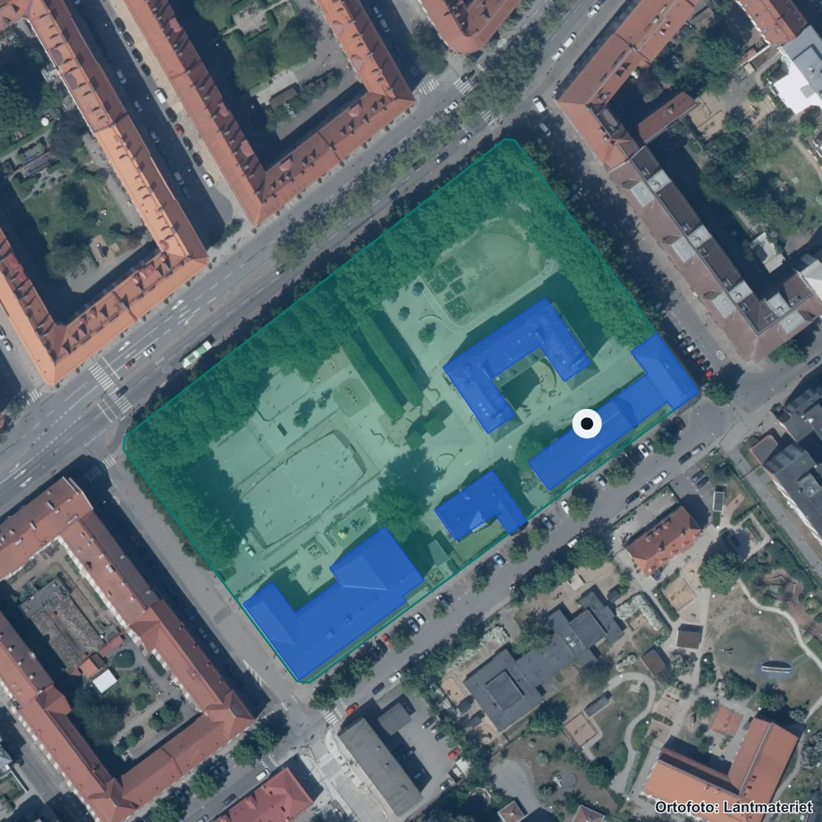 Flygbild över Rörsjöskolan, ortofoto från Lantmäteriet