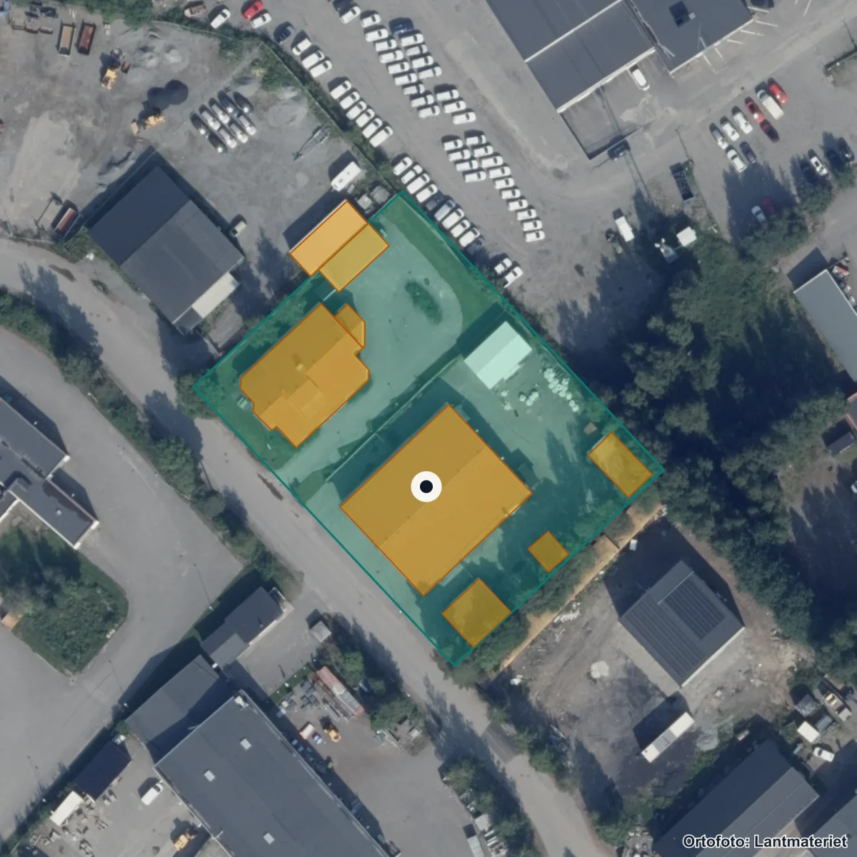 Flygbild över Yrkesgymnasiet Skellefteå, ortofoto från Lantmäteriet