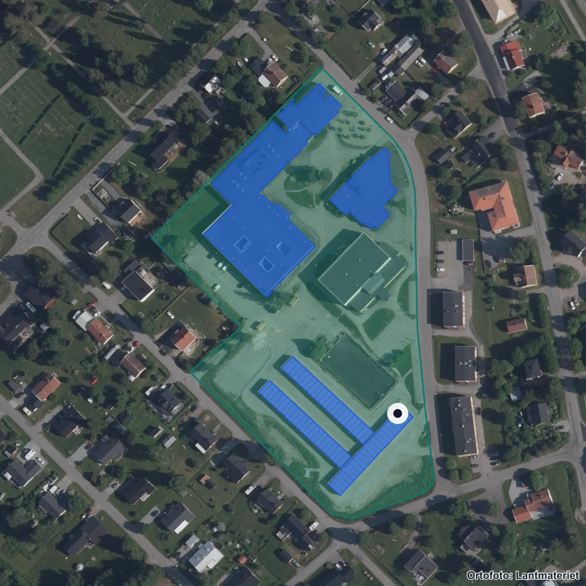 Flygbild över Porsnässkolan 7-9, ortofoto från Lantmäteriet