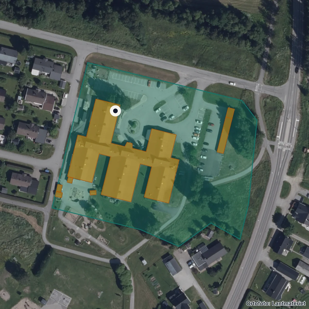 Flygbild över Norrby Förskola, ortofoto från Lantmäteriet