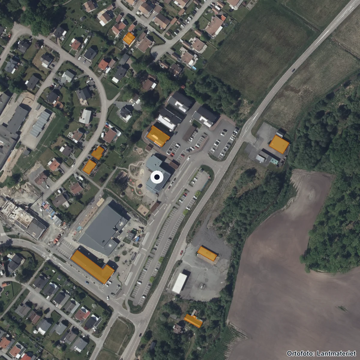 Flygbild över Diseröds Förskola, ortofoto från Lantmäteriet