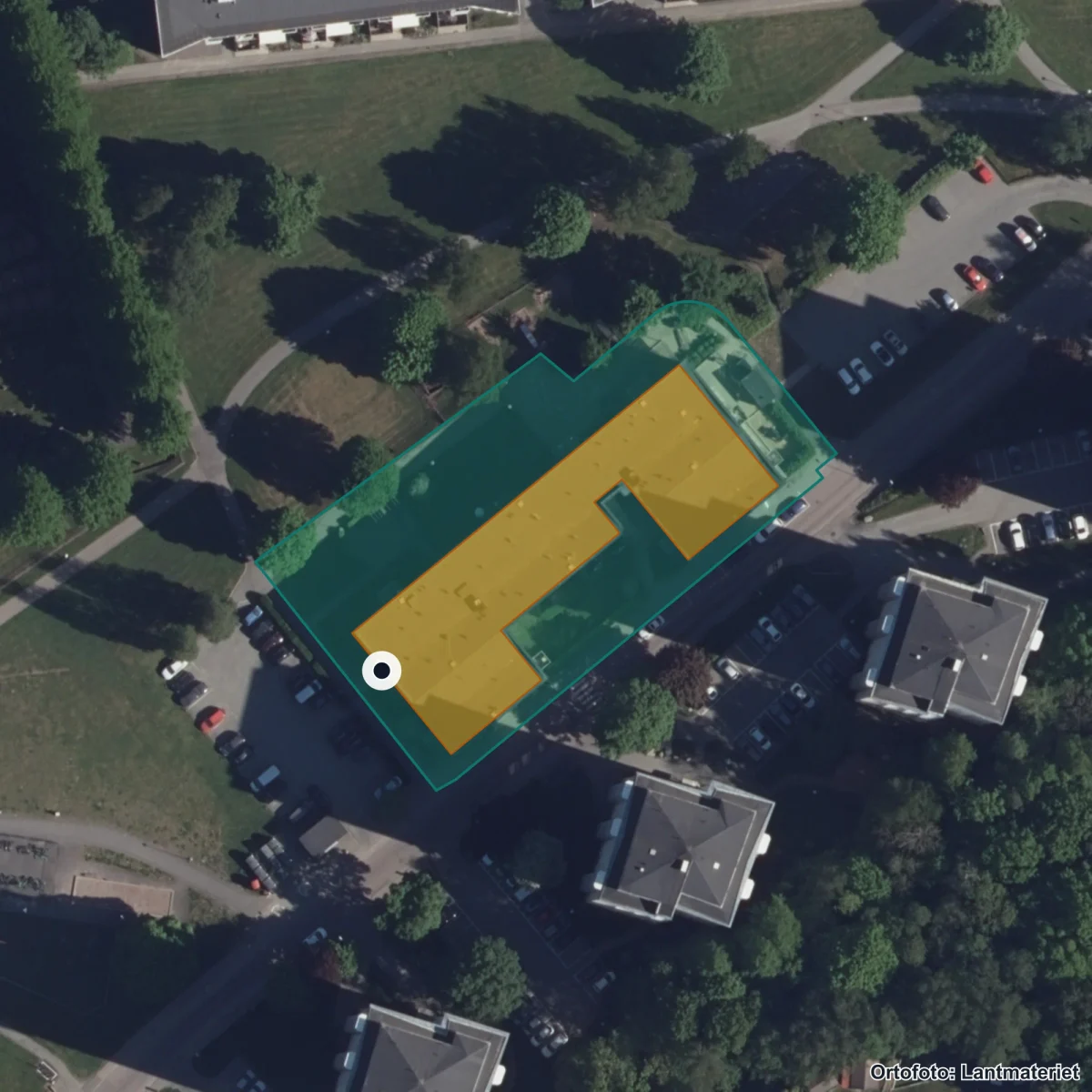 Flygbild över Oluff Nilssons Förskola, ortofoto från Lantmäteriet